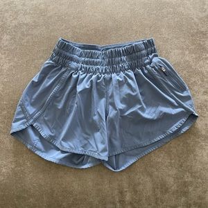 Lululemon 🍋 Track That Short